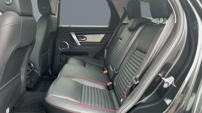 Land Rover Discovery Sport 1.5 P300e R-Dynamic SE 5dr Auto [5 Seat] Station Wagon